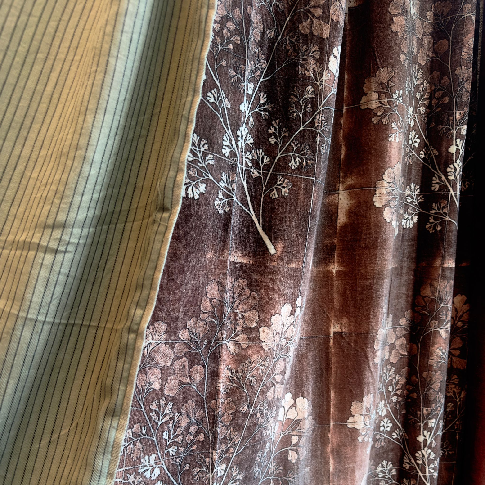 rideau en velours motif herbier