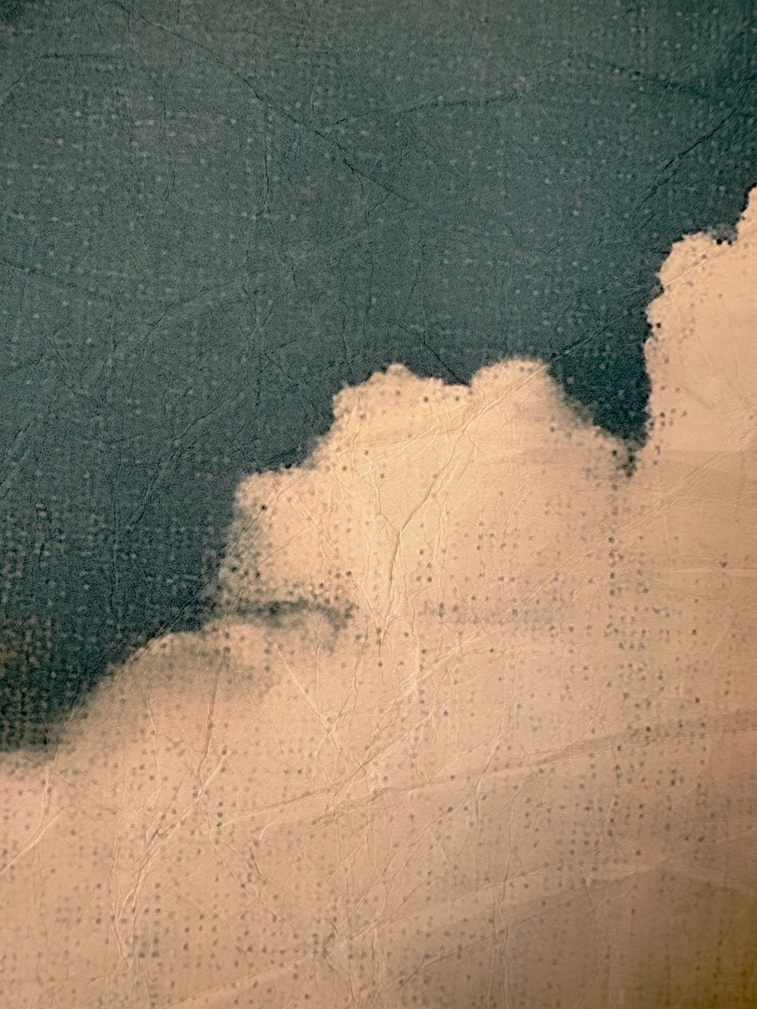 Toile à suspendre, imprimée sur papier froissé et plissé à la main