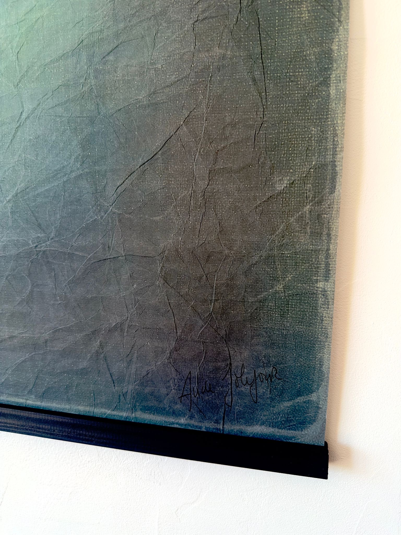 Toile à suspendre, imprimée sur papier froissé et plissé à la main