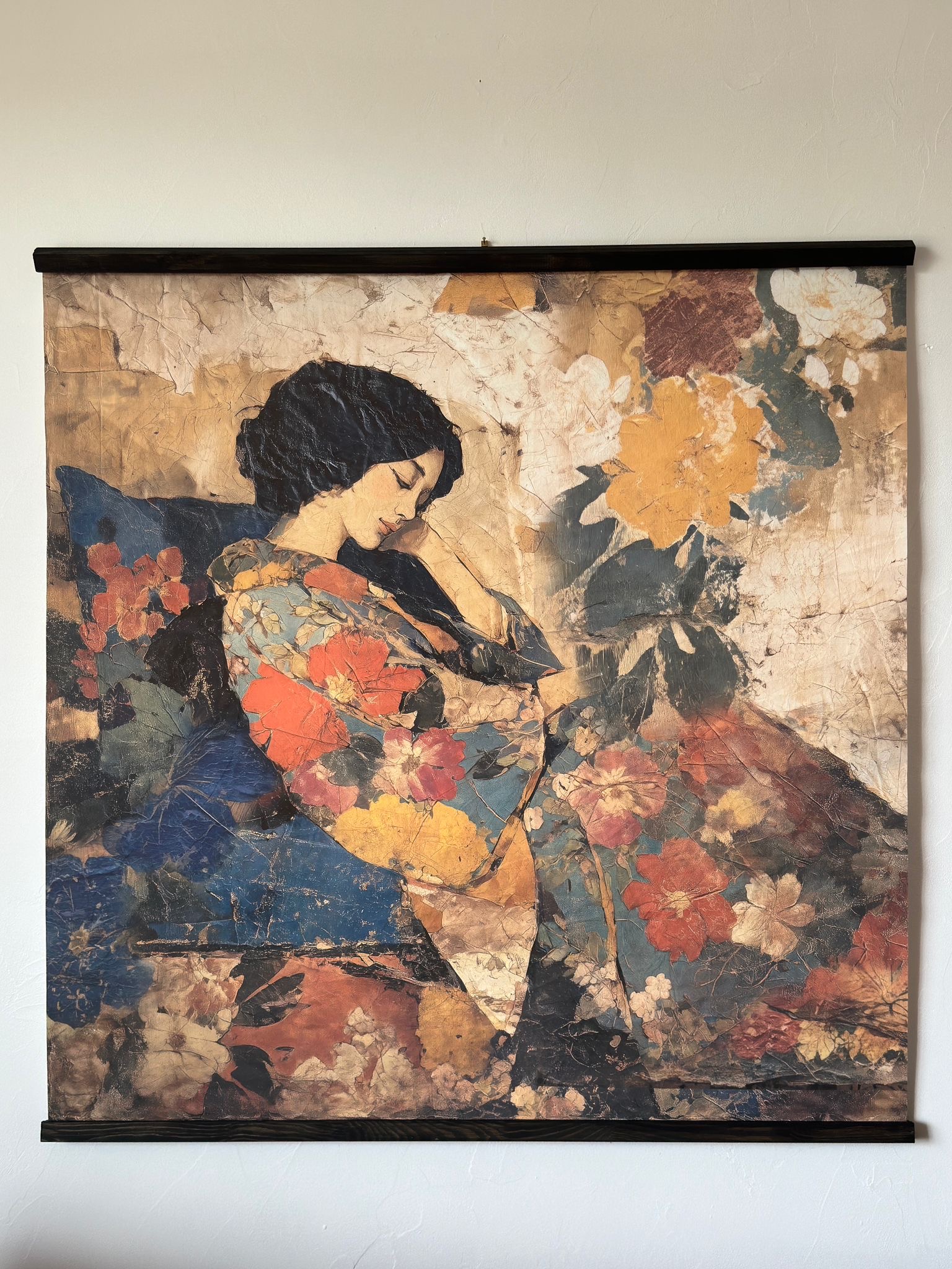 Toile à suspendre, imprimée sur papier froissé et plissé à la main