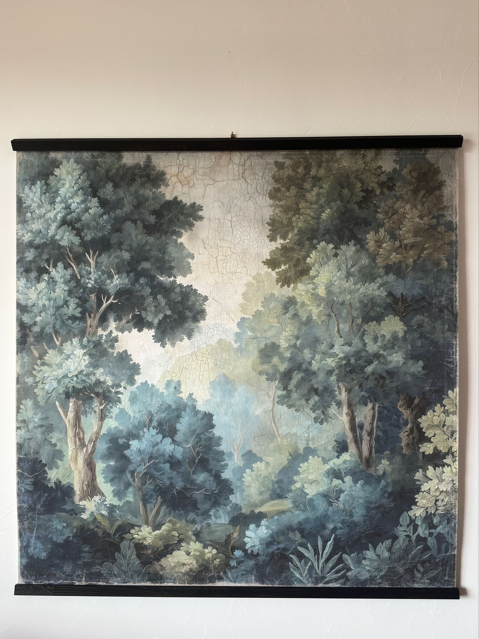 Toile à suspendre, imprimée sur papier froissé et plissé à la main